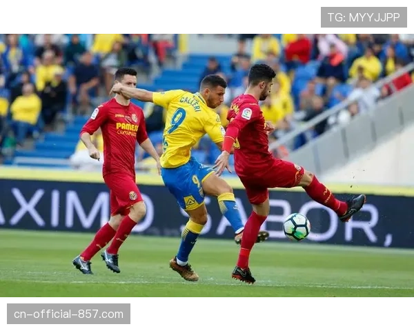 解析西甲中游球队五后卫阵型 低位防守成保级利器