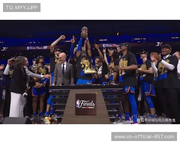 亚历山大32分助雷霆领跑 MVP级别表现稳居榜首 亚历山大32分助雷霆领跑 MVP级别表现稳居榜首