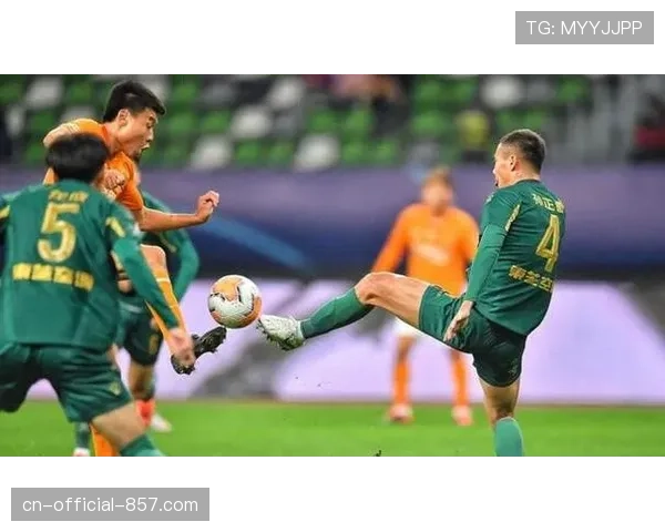 拉莫斯五次拦截成中场屏障 国安后腰防守覆盖面积可观